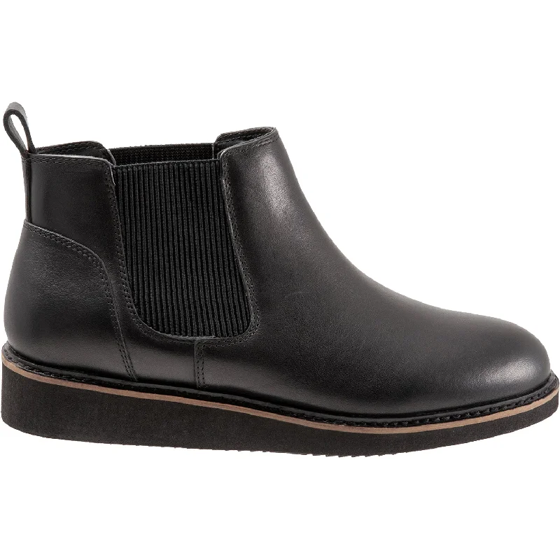 Booties for stylish looksWomen's SoftWalk Wildwood Black Leather