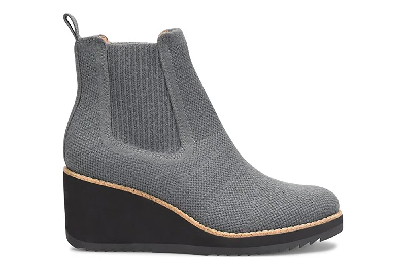 Casual shoes for comfy strolls-Eiley