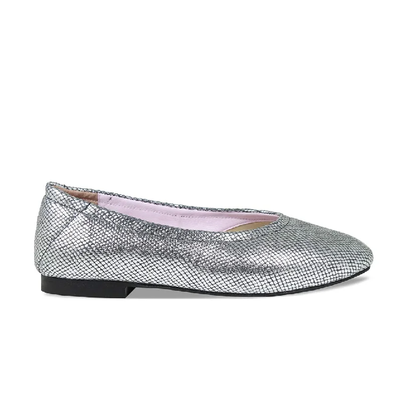 Luna: Silver Snake Print Leather