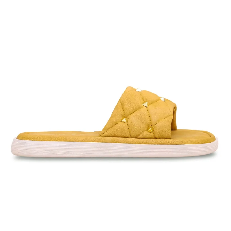 Slippers with premium feelYellow Formal Slipper FR8109