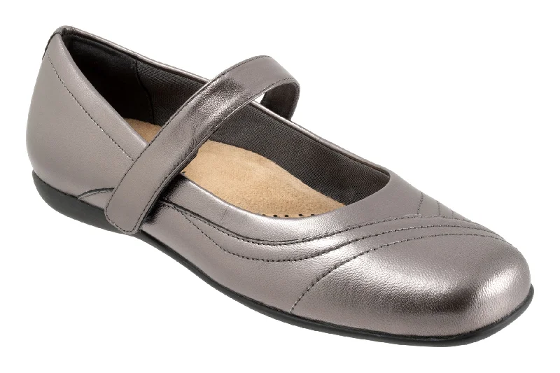 Casual shoes with thick base-Sherese