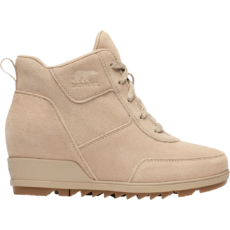 Booties with plush paddingWomen's Sorel Evie Sport Lace Sandy Tan Suede