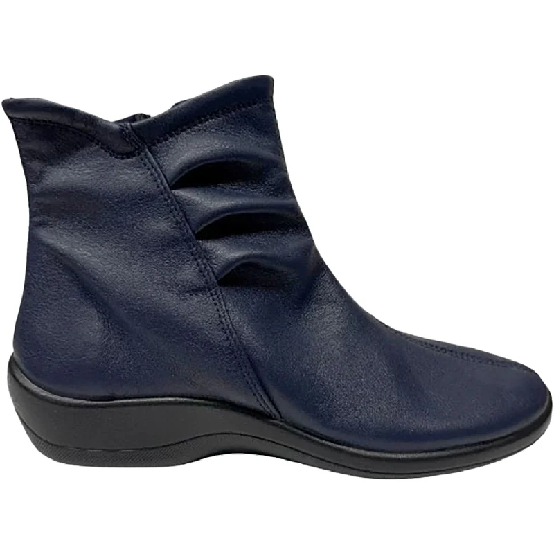 Booties with lightweight paddingWomen's Arcopedico Paluma Navy Synthetic