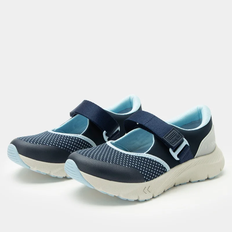 Atlis Blue Ice Shoe