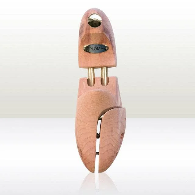 Diplomat Cedar Wood Shoe Trees