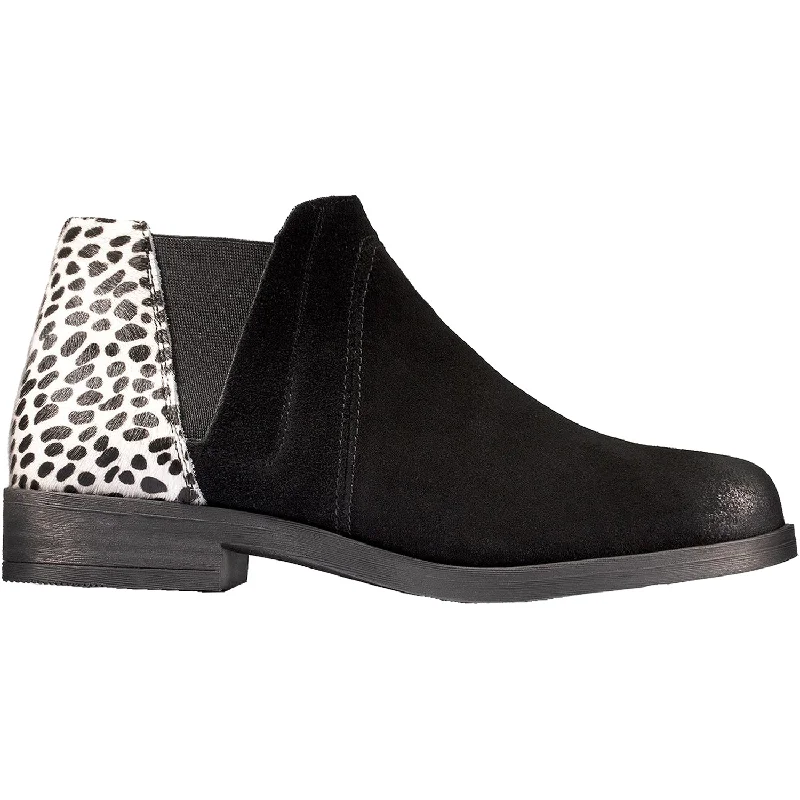 Booties with trendy cushionWomen's Clarks Demi 2 Beat Black Snow Leopard Suede