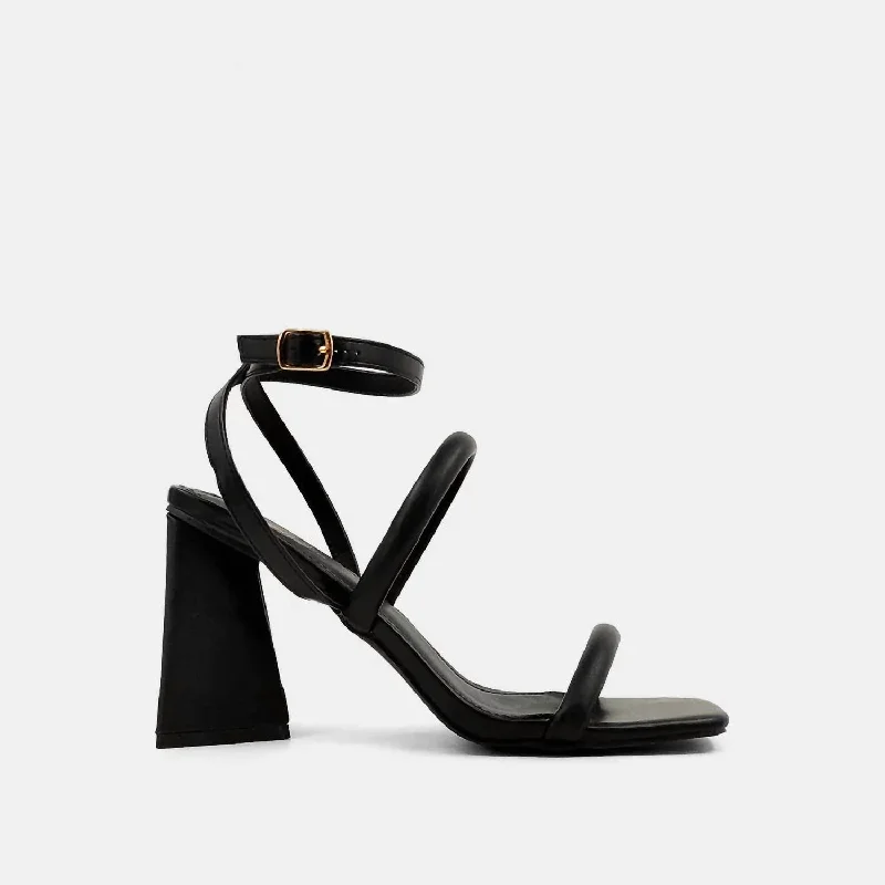 Heeled sandals with dance floorEvangeline Heel In Black