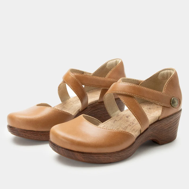 Savina Latte Shoe