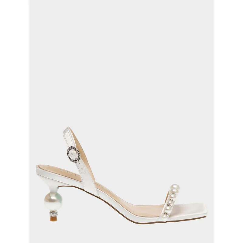 Heeled sandals with vintage vibeDelta Ivory