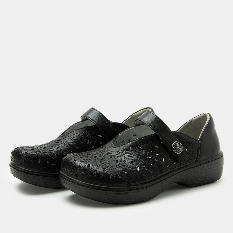 Opheliah Black Breeze Shoe