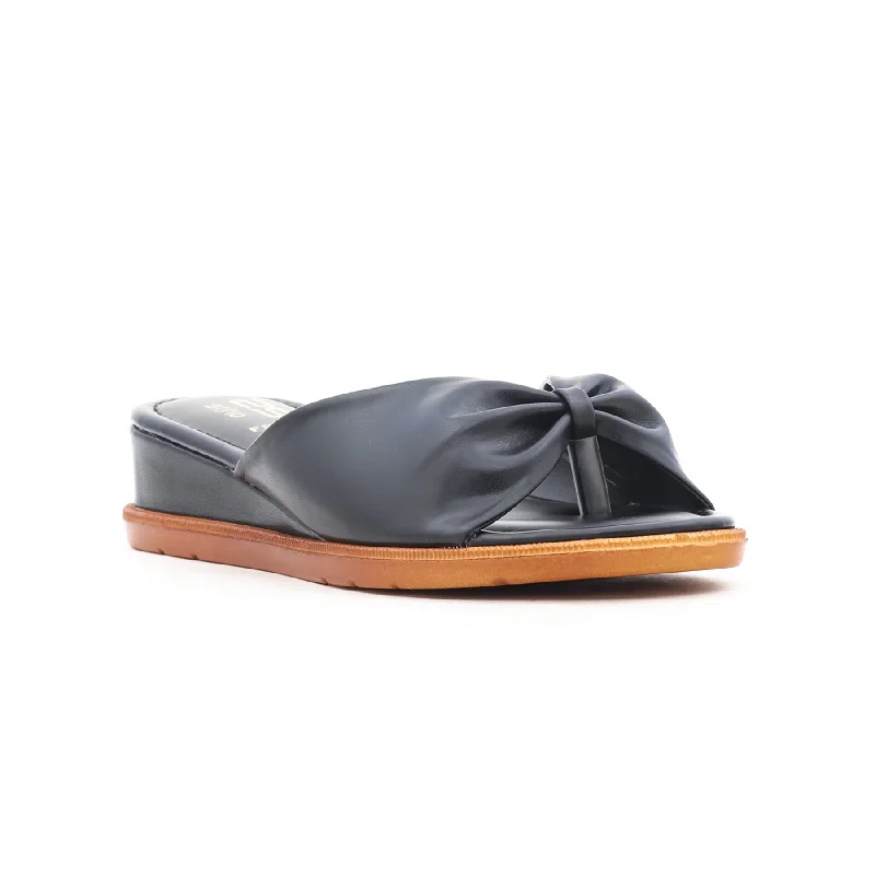 Slippers with fantasy lookBlack Formal Chappal FR0439