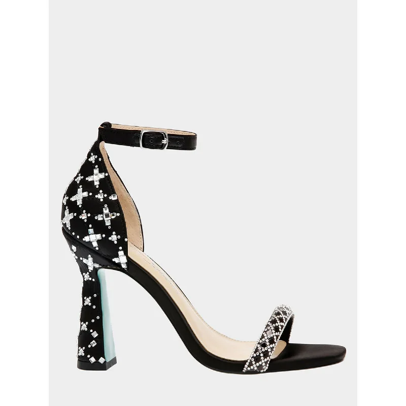 Heeled sandals with gypsy styleDean Black